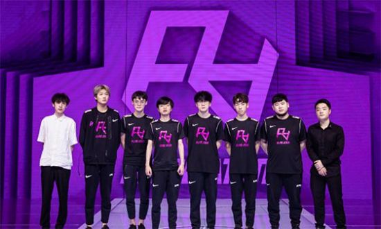 腾讯新游备受期待 6000万玩家预约引发热潮